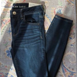 NWT American Eagle stretch jeans
